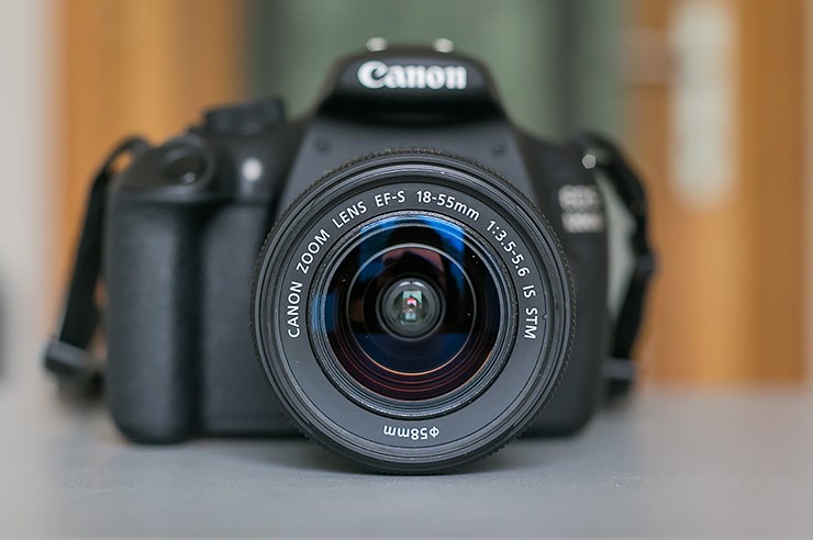 Canon EOS 1200D (2).jpg
